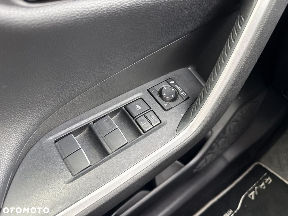 Toyota RAV4 2.5 Hybrid Selection 4x2 - 24
