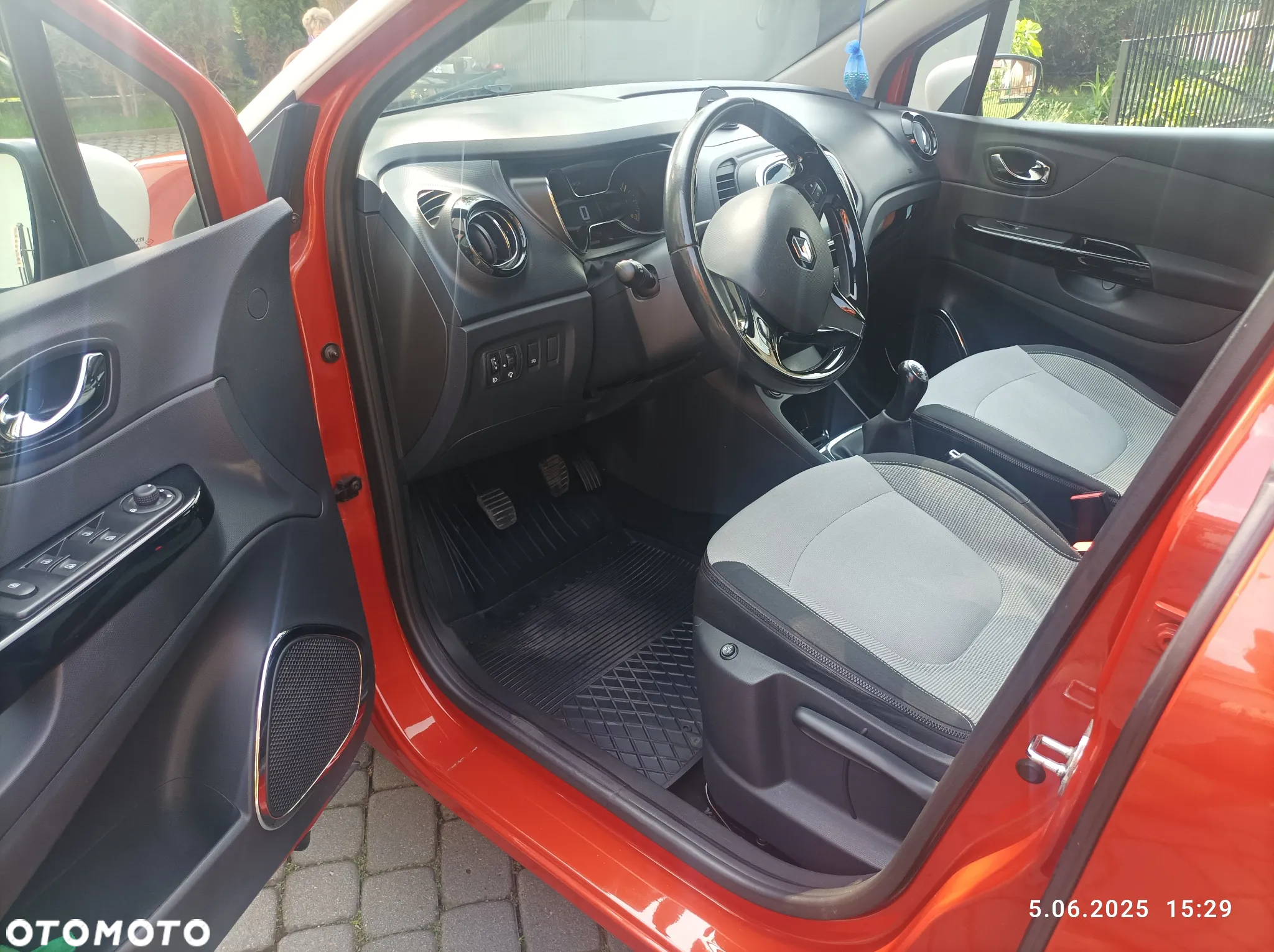 Renault Captur (ENERGY) TCe 90 LIFE - 9