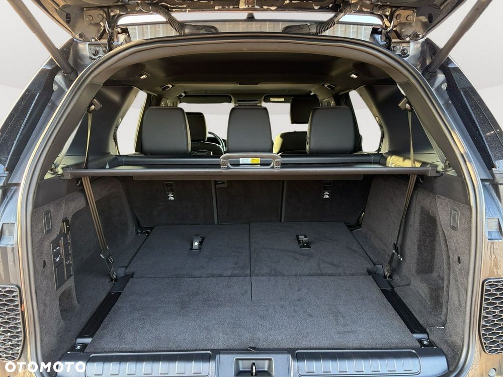 Land Rover Discovery 3.0 D250 mHEV - 26