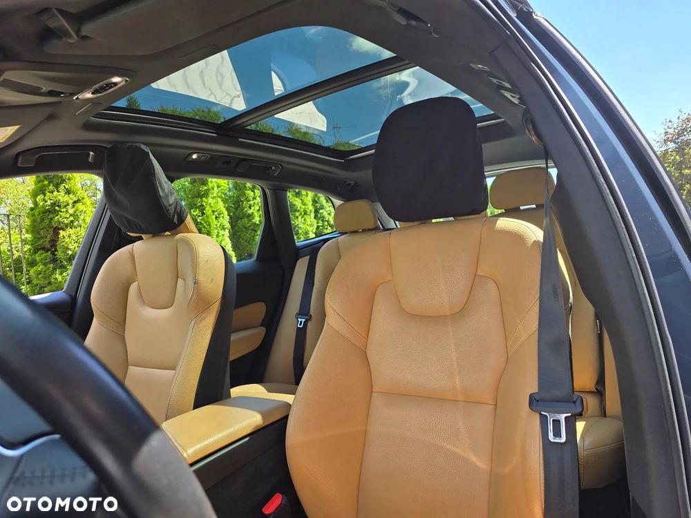 Volvo XC 60 T8 AWD Recharge Geartronic Inscription - 16