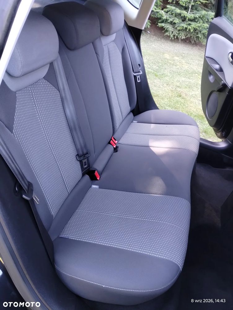 Seat Leon - 25