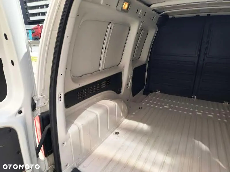 Volkswagen Caddy 2.0 TDI - 18