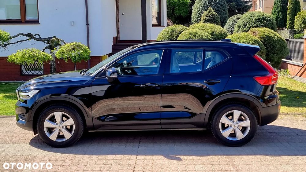 Volvo XC 40 T3 Momentum - 6