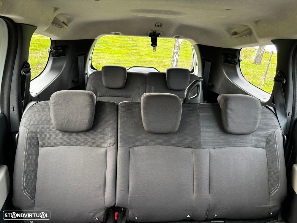Dacia Lodgy 1.5 dCi Confort 7L - 14