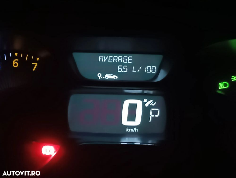 Renault Captur - 4