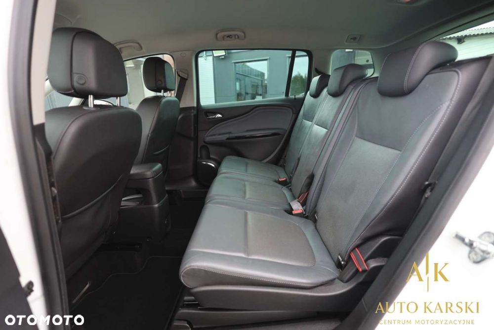 Opel Zafira - 31