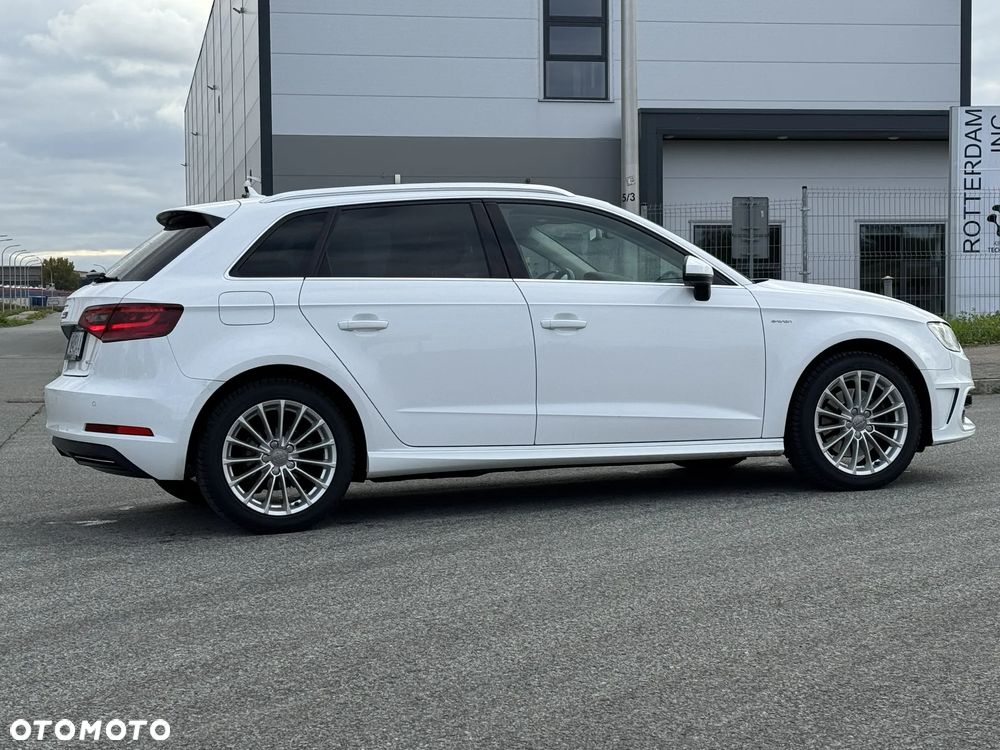 Audi A3 Sportback - 6