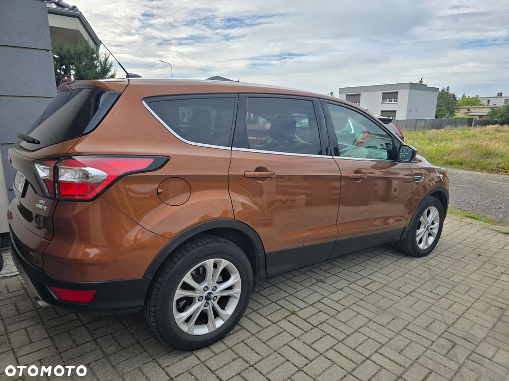 Ford Escape 1.5 EcoBoost AWD SE - 6