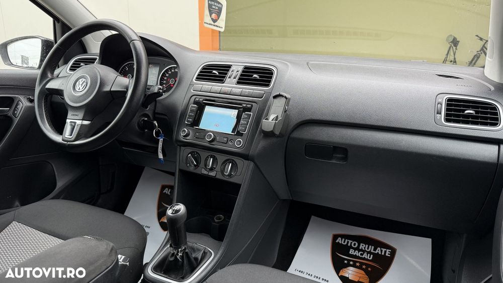 Volkswagen Polo - 14