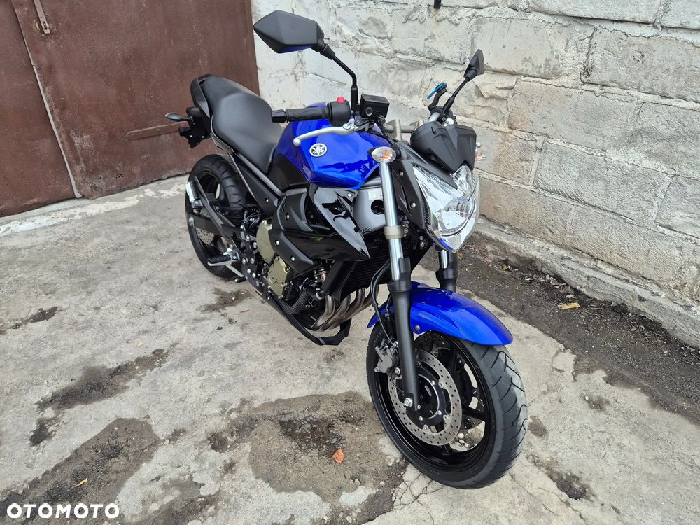 Yamaha XJ - 2