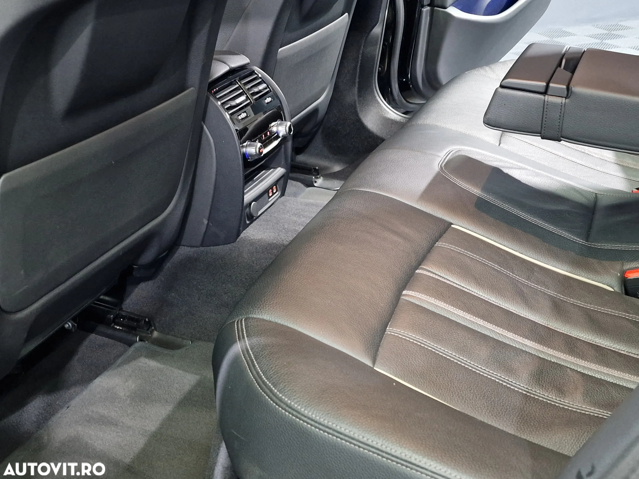 BMW Seria 5 520d AT MHEV - 24