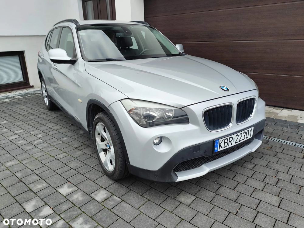 BMW X1 xDrive18d Sport Line - 2