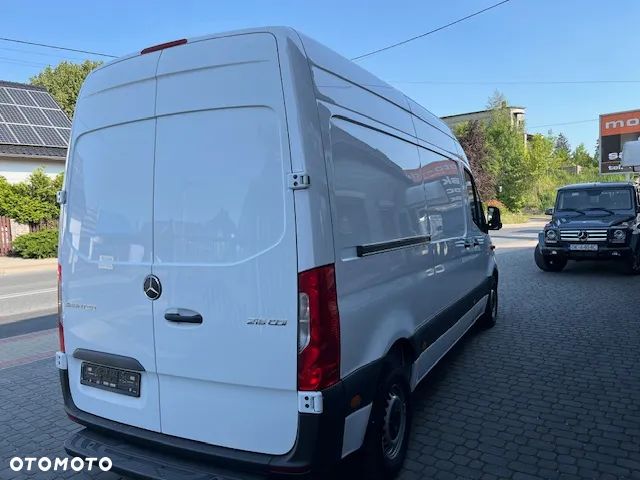 Mercedes-Benz SPRINTER - 5