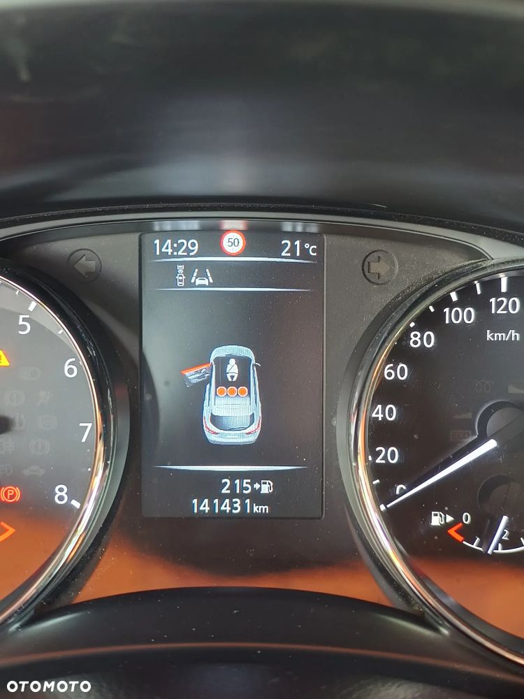 Nissan Qashqai 1.6 DIG-T Acenta - 10
