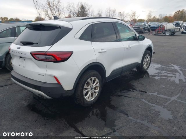 Ford Kuga 1.5 EcoBoost AWD Titanium ASS - 8