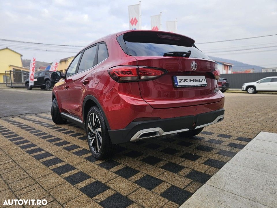 MG ZS HEV Hybrid+ Luxury - 7