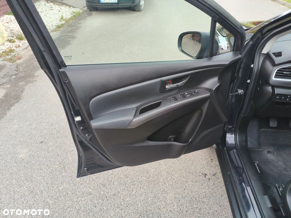 Suzuki SX4 S-Cross 1.4 Boosterjet Hybrid Club - 12