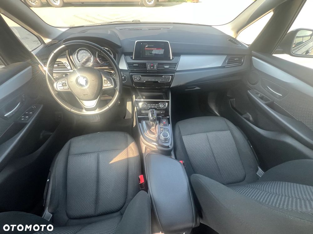 BMW Seria 2 216d Advantage - 10