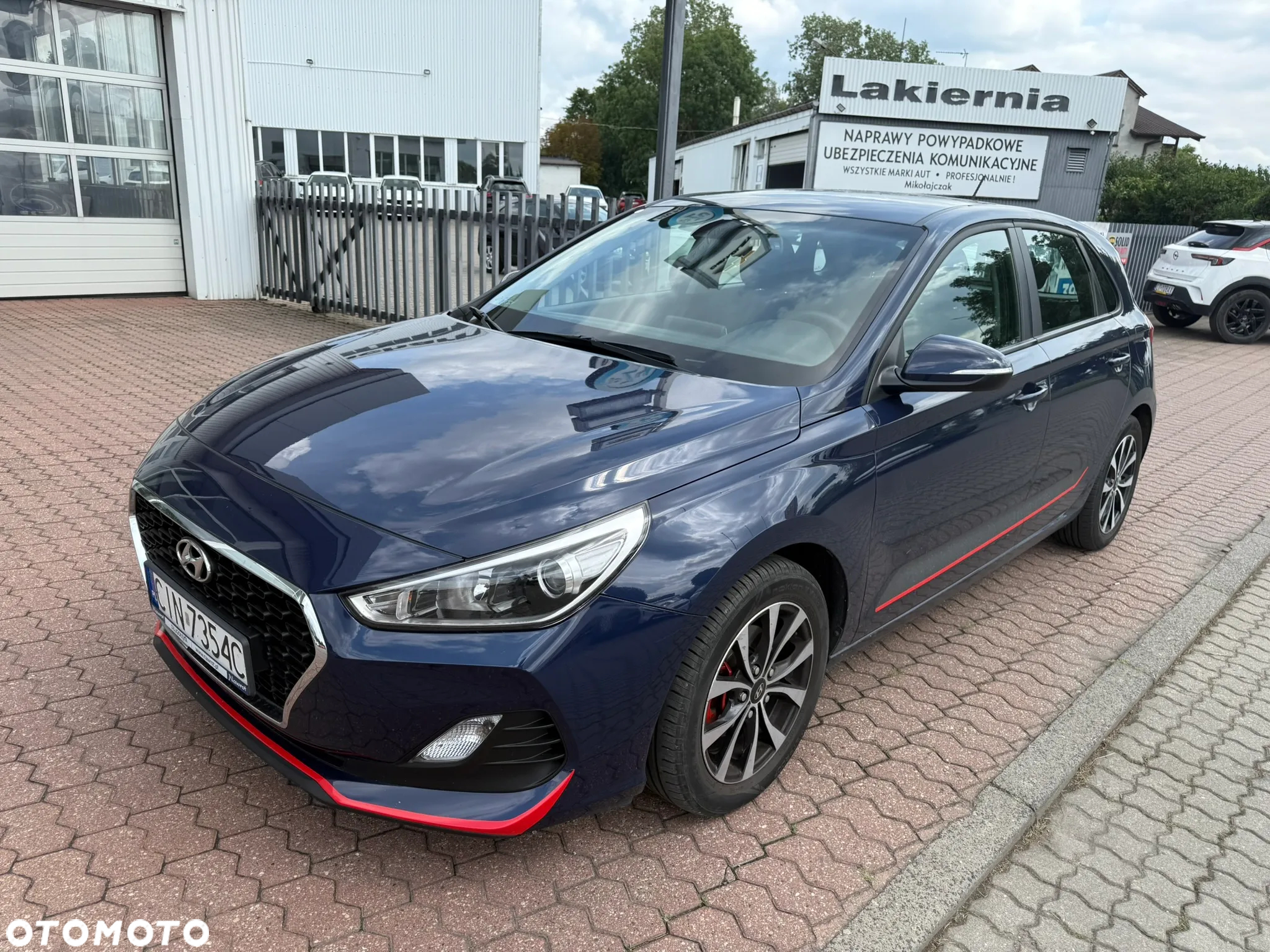 Hyundai i30 1.4 BlueDrive Base - 8