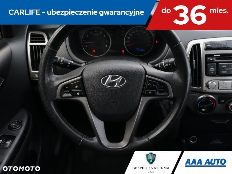 Hyundai i20 - 19