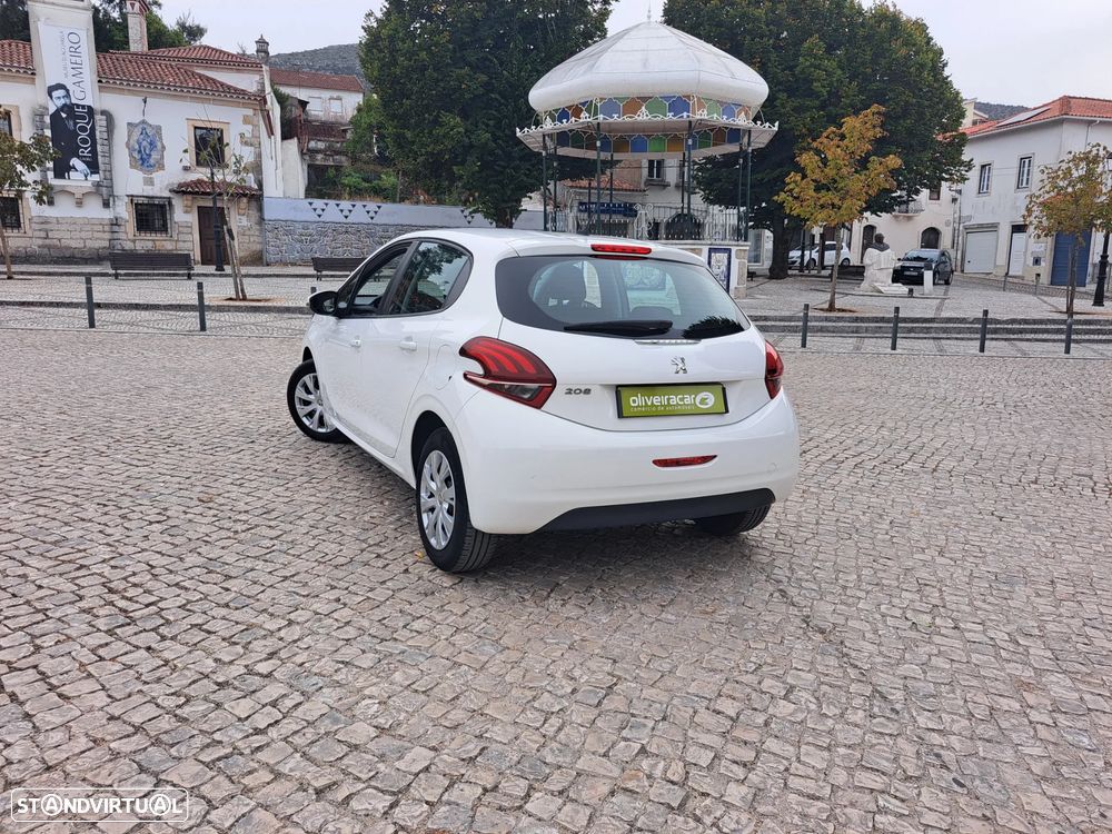 Peugeot 208 BlueHDi 100 Active - 29