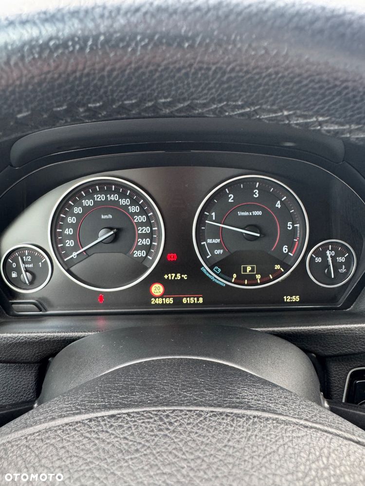 BMW 3GT 320d xDrive Sport Line - 14