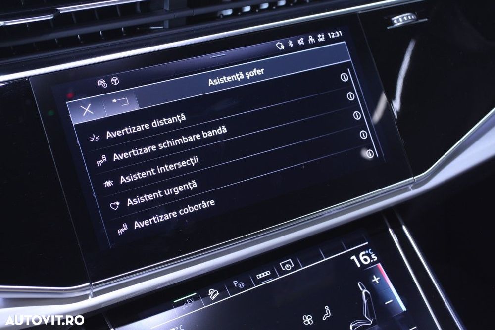Audi Q8 - 31