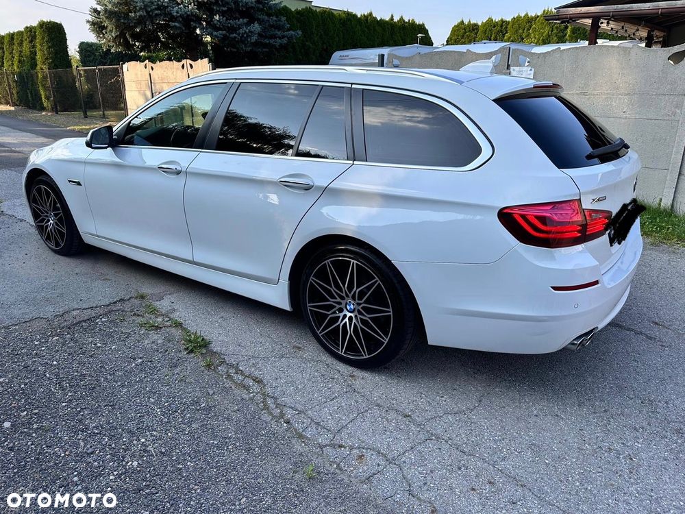 BMW Seria 5 520d xDrive - 6
