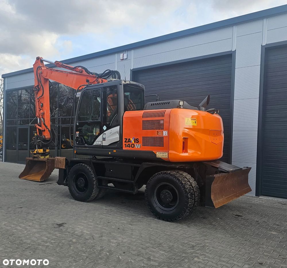 Hitachi ZX140W-5B - 4