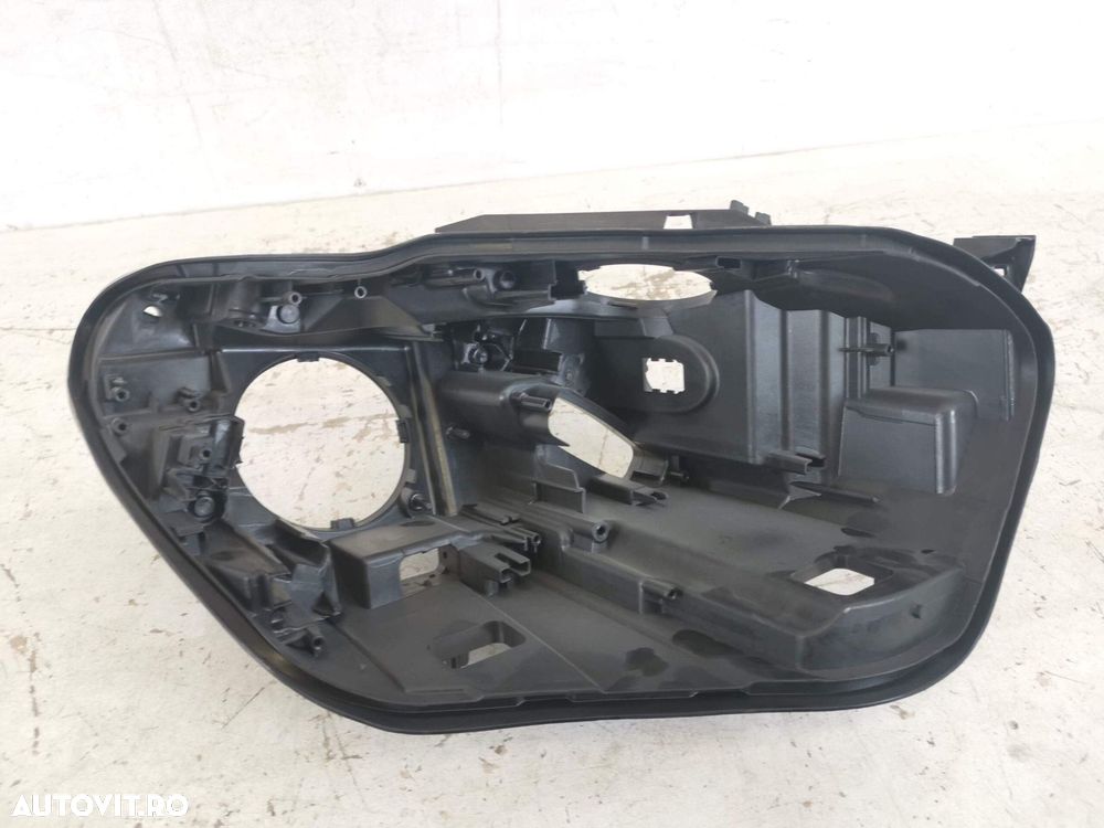 Carcasa Far Dreapta Xenon BMW Seria 1 F20/F21 [2011 - 2015] In Stare B - 1
