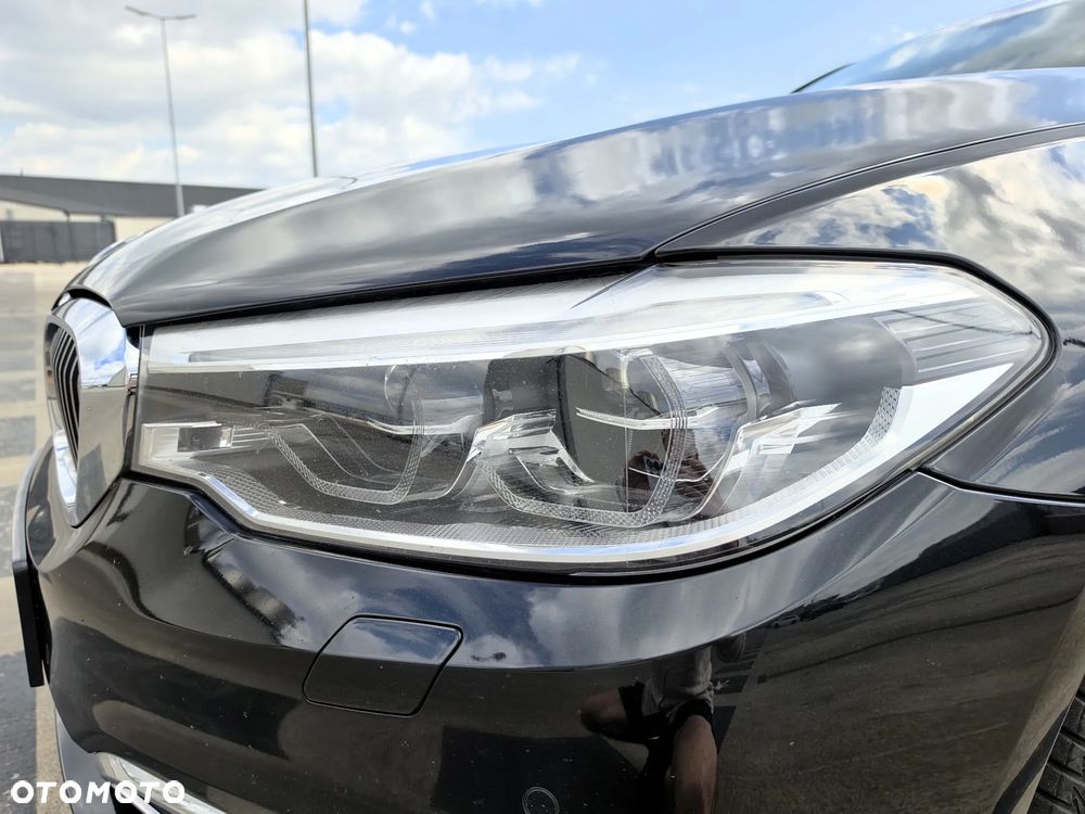 BMW Seria 5 520d xDrive Luxury Line sport - 13