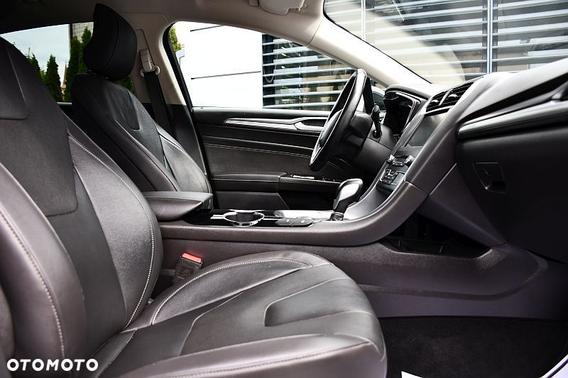 Ford Mondeo 2.0 Hybrid Titanium - 7