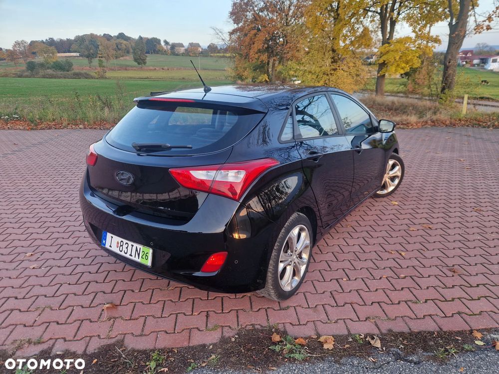 Hyundai i30 1.4 Intro Edition - 6