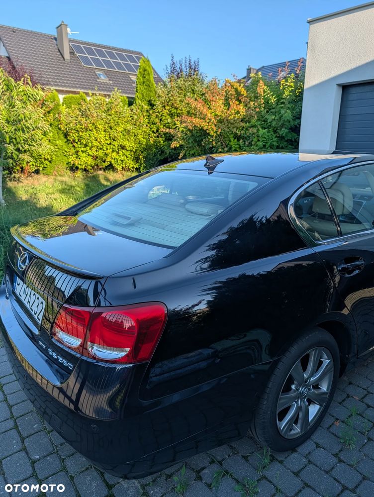 Lexus GS 350 AWD - 4