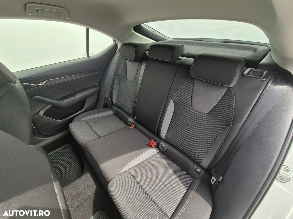 Skoda Octavia 2.0 TDI Ambition - 11