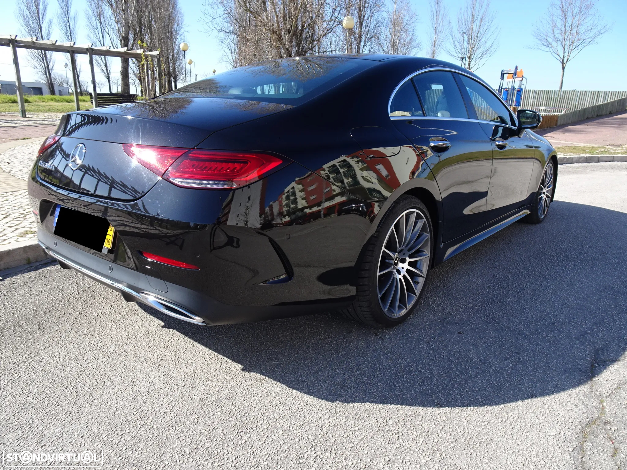 Mercedes-Benz CLS 300 d AMG Line - 11