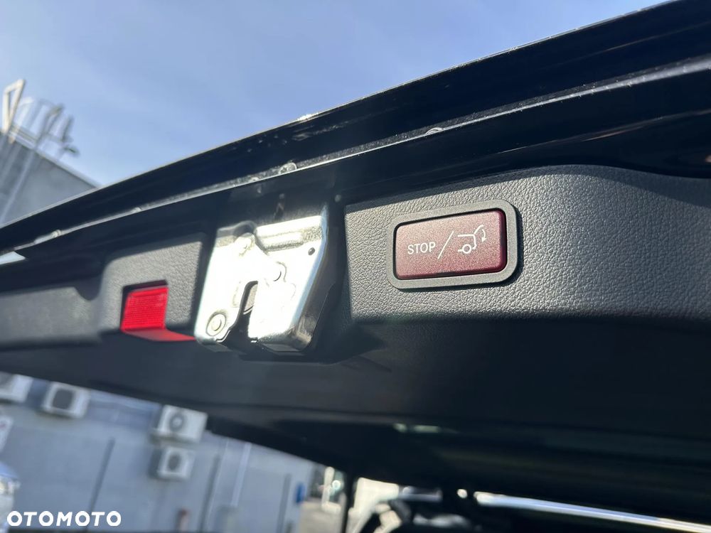 Mercedes-Benz Klasa V - 15