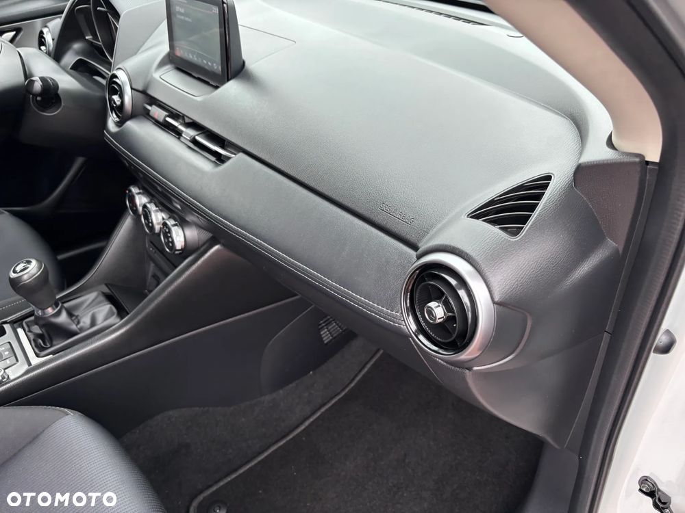 Mazda CX-3 SKYACTIV-G 121 FWD Signature+ - 17