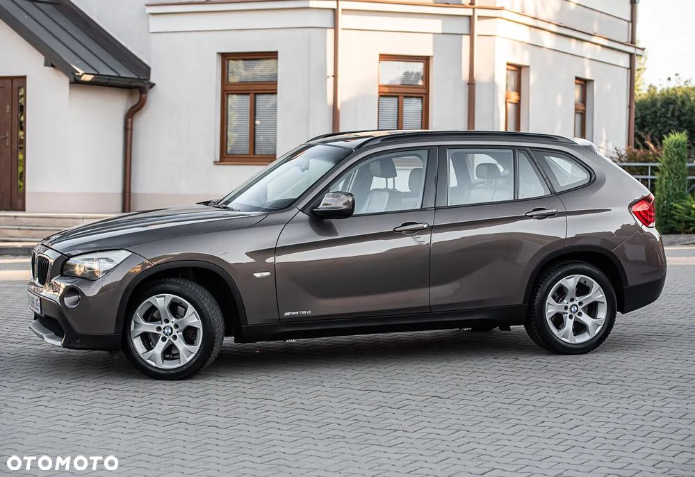 BMW X1 sDrive18d Sport Line - 12