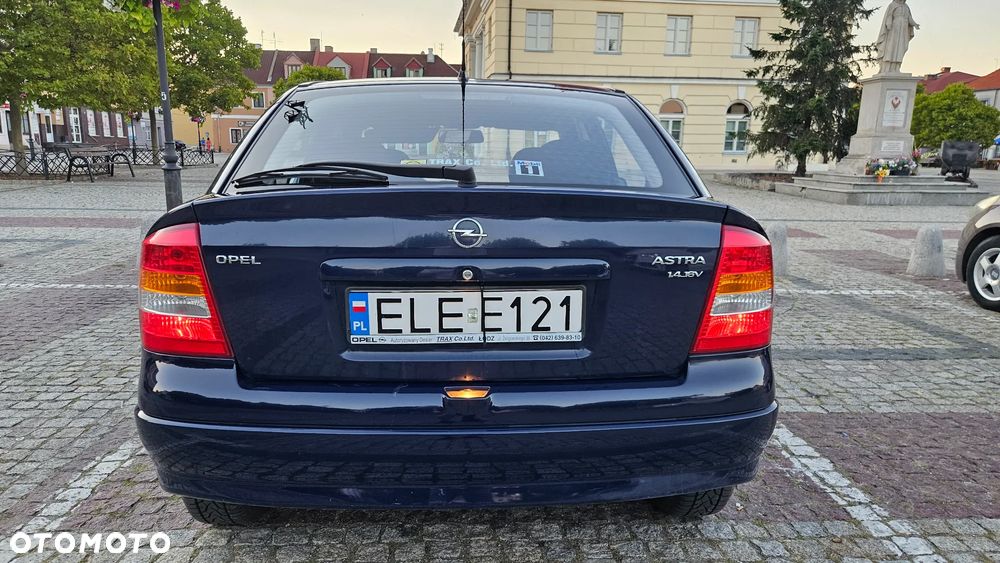 Opel Astra 1.4 Start - 4