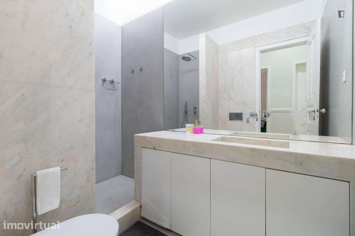 Apartamento com 3 quartos - localizado em São Sebastião Lisbon - Grande imagem: 5/26