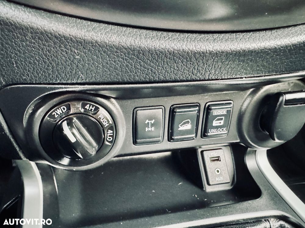 Nissan Navara Double Cab N-Connecta - 7