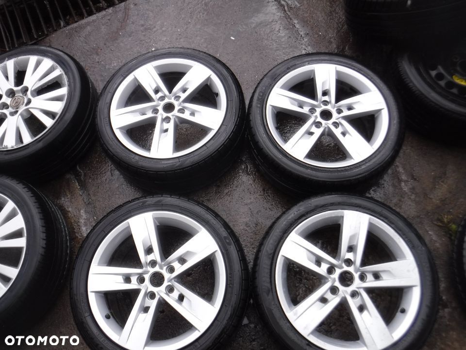 Seat VW Audi Skoda A4 Passat Golf Touran  alufelgi 17 5X112 ET51 opony - 1