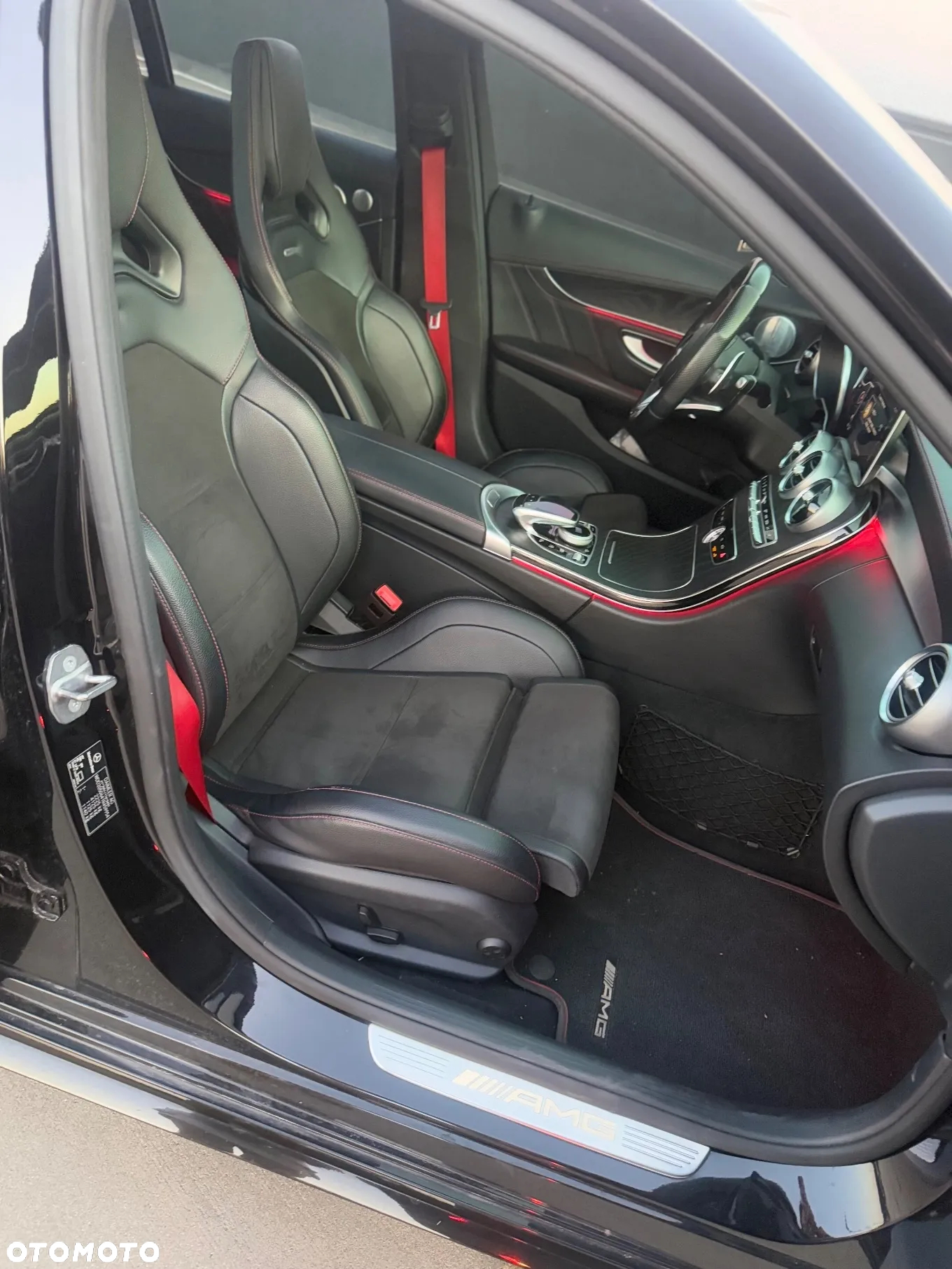 Mercedes-Benz Klasa C 43 AMG 4MATIC - 20