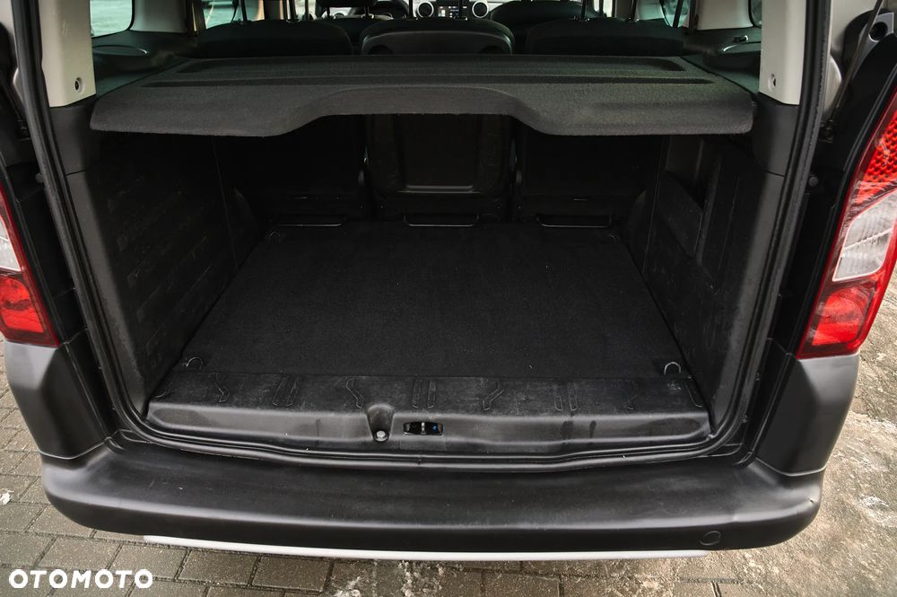 Peugeot Partner 1.6 BlueHDi Outdoor S&S - 22