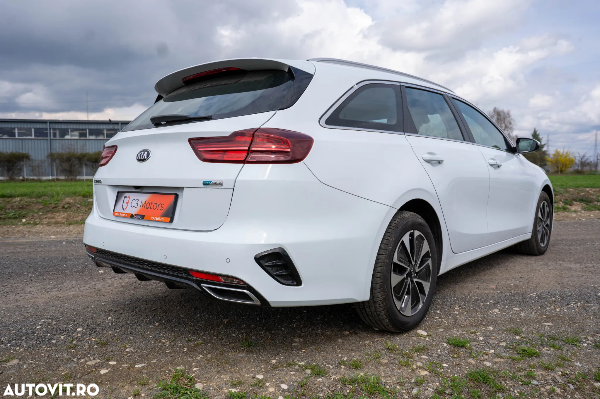 Kia Ceed SW 1.6 GDI DCT OPF Plug-in-Hybrid Vision - 10