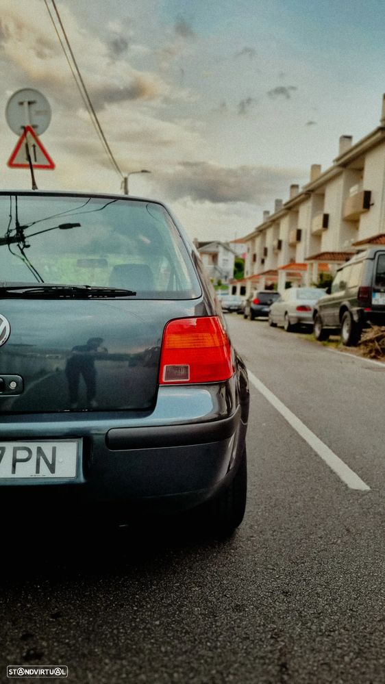 VW Golf 1.4i Confort - 6