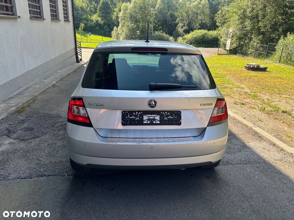 Skoda Fabia 1.0 MPI Joy - 5