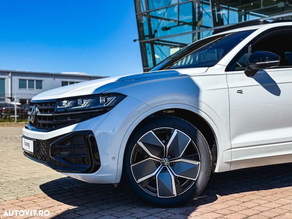 Volkswagen Touareg V6 TDI 4MOTION R-Line - 31