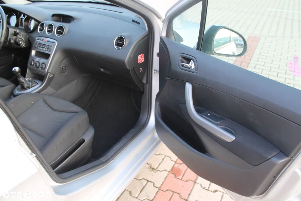 Peugeot 308 1.6 HDi Trendy - 23